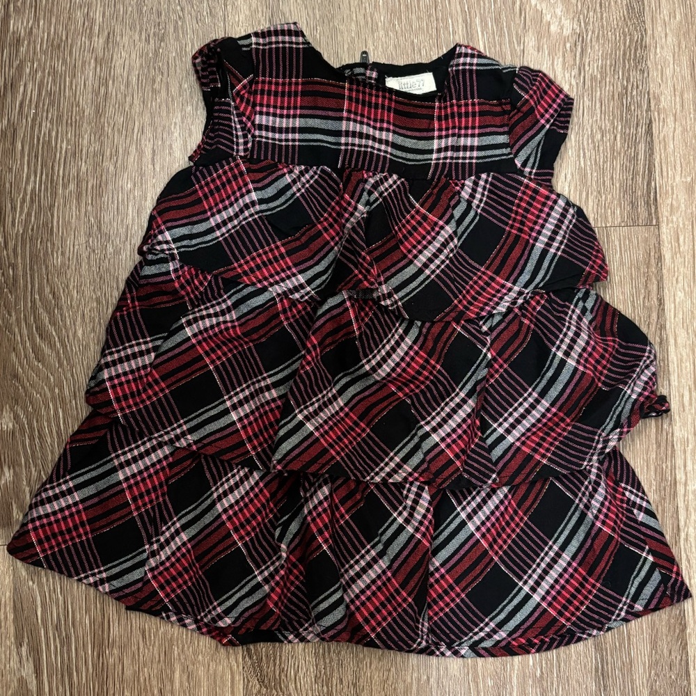 62. little77 Plaid Sleeveless 12-18M Fully Lined Dress in pink, black, and white